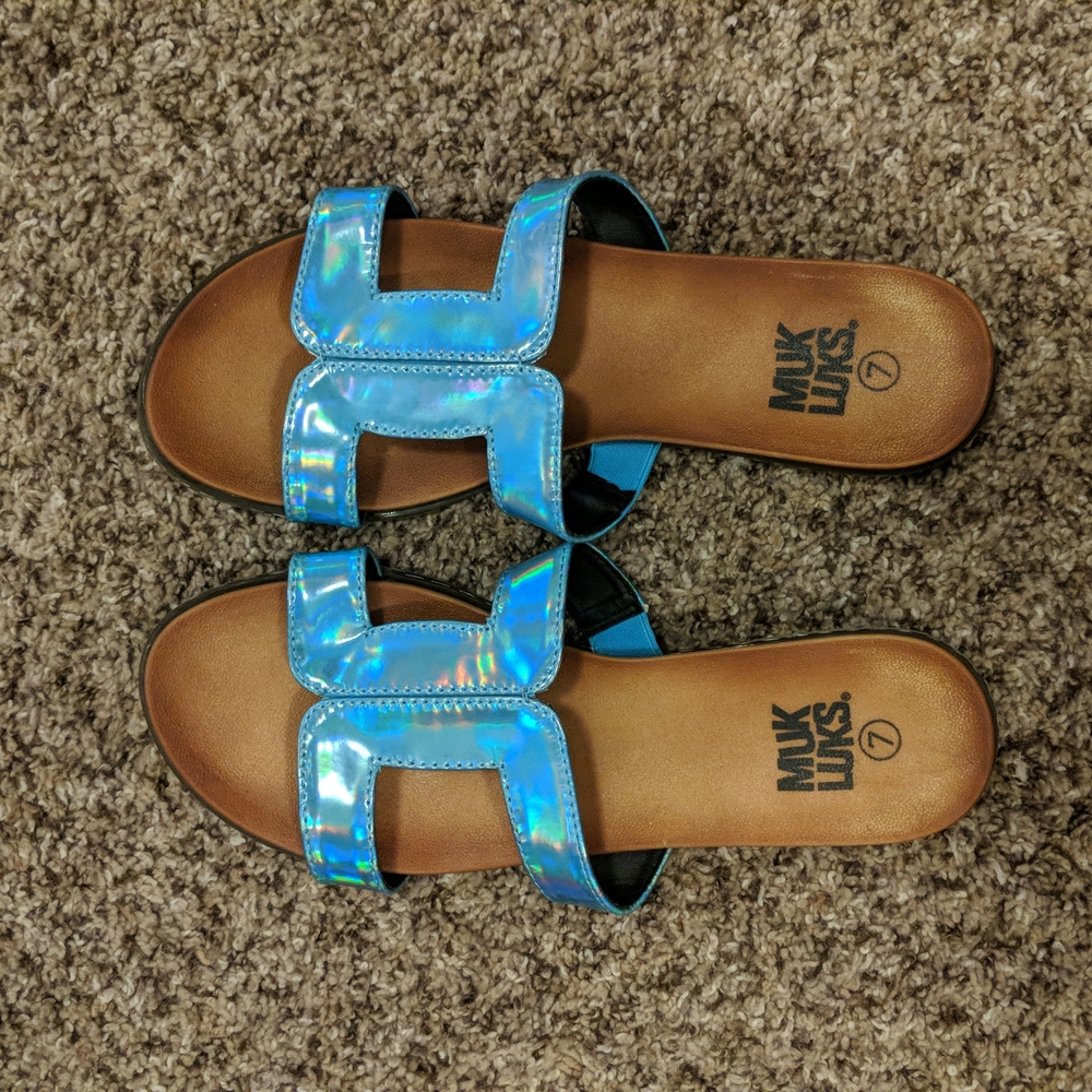 Women's Mukluk Sandals size 7